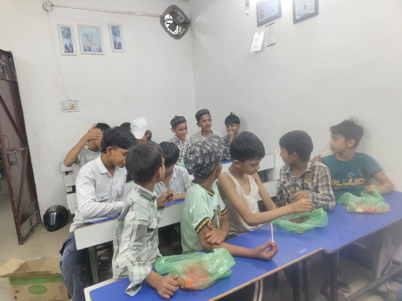 IFTAR_PARTY_AT_JJ_COLONY1