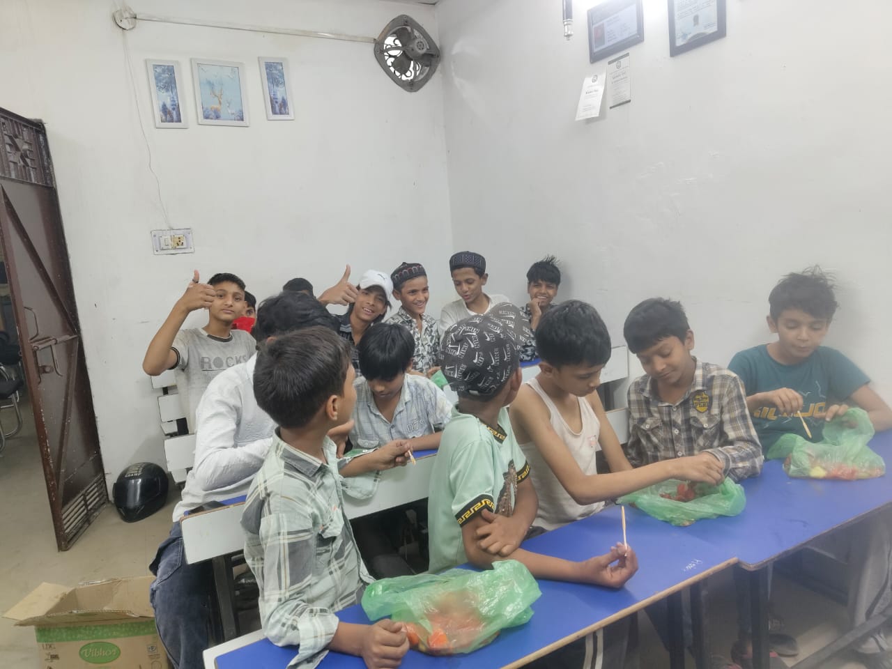 IFTAR_PARTY_AT_JJ_COLONY4